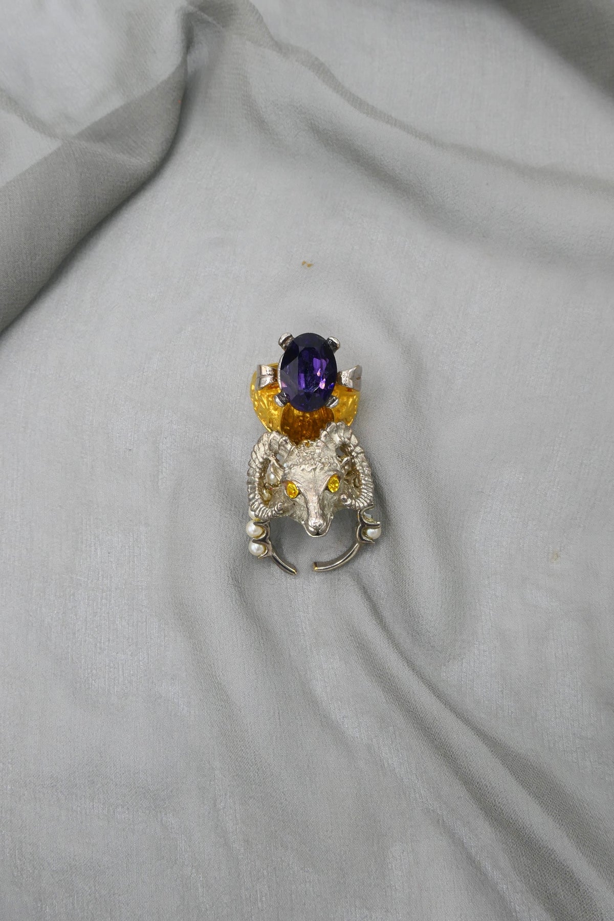 THE IDOLATRY HINGE RING