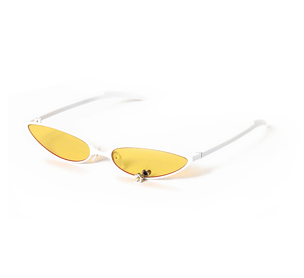 EYEWEAR