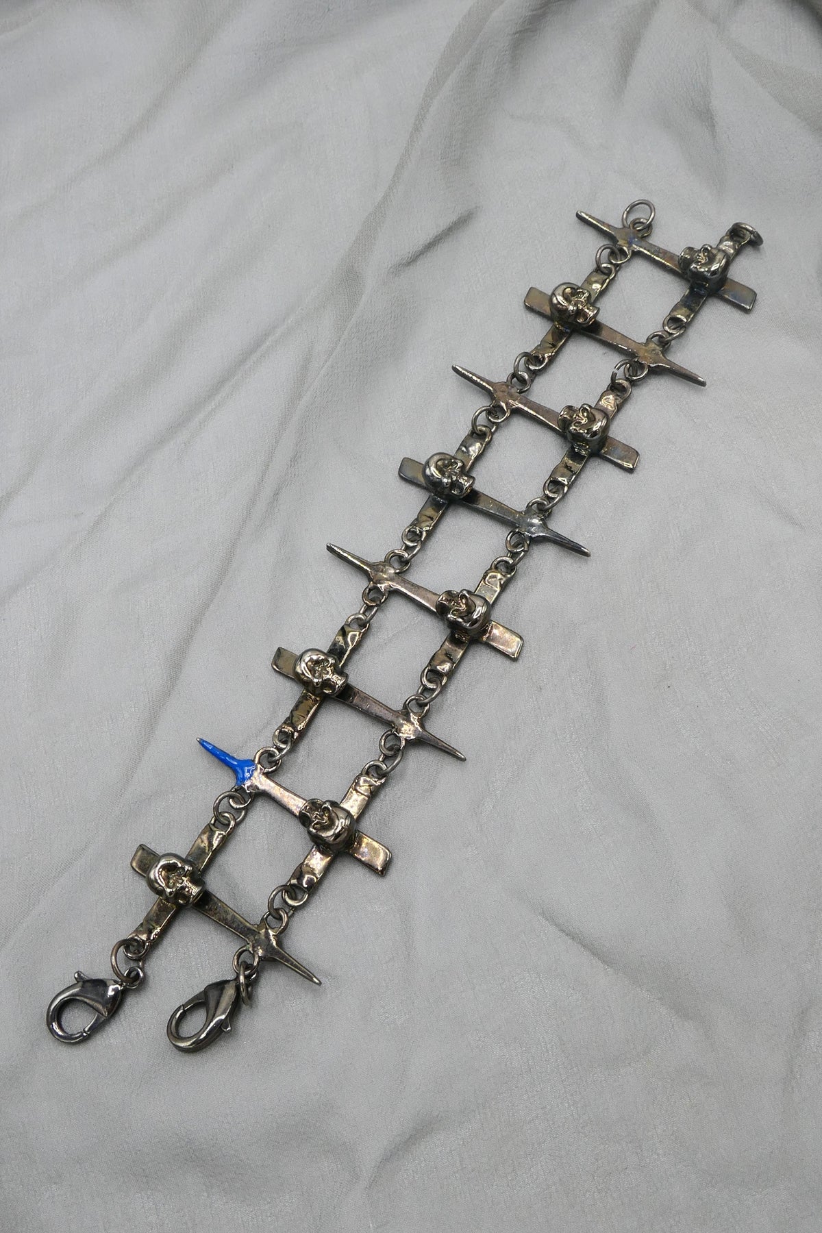 SKULL PIERCER LINKED BRACELET