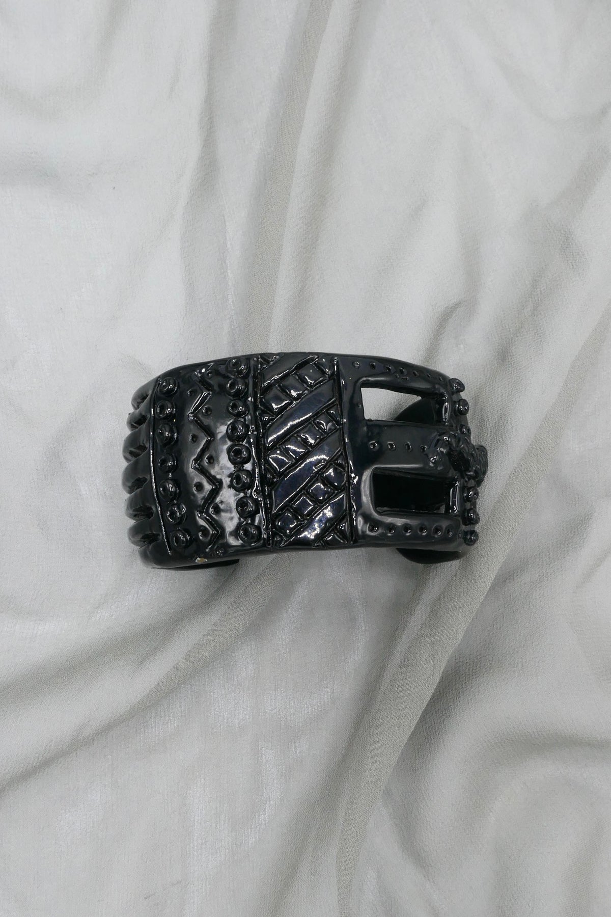 DARK TRIBAL CUFF
