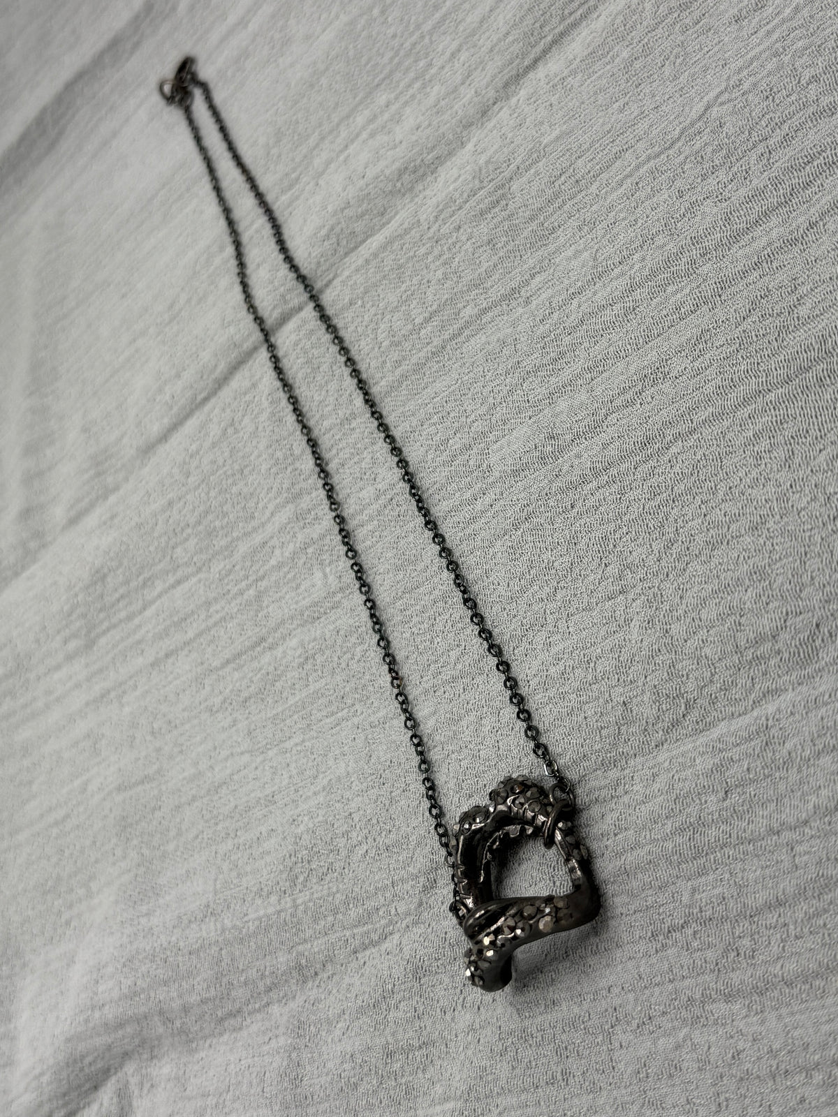 VOID RELIC NECKLACE