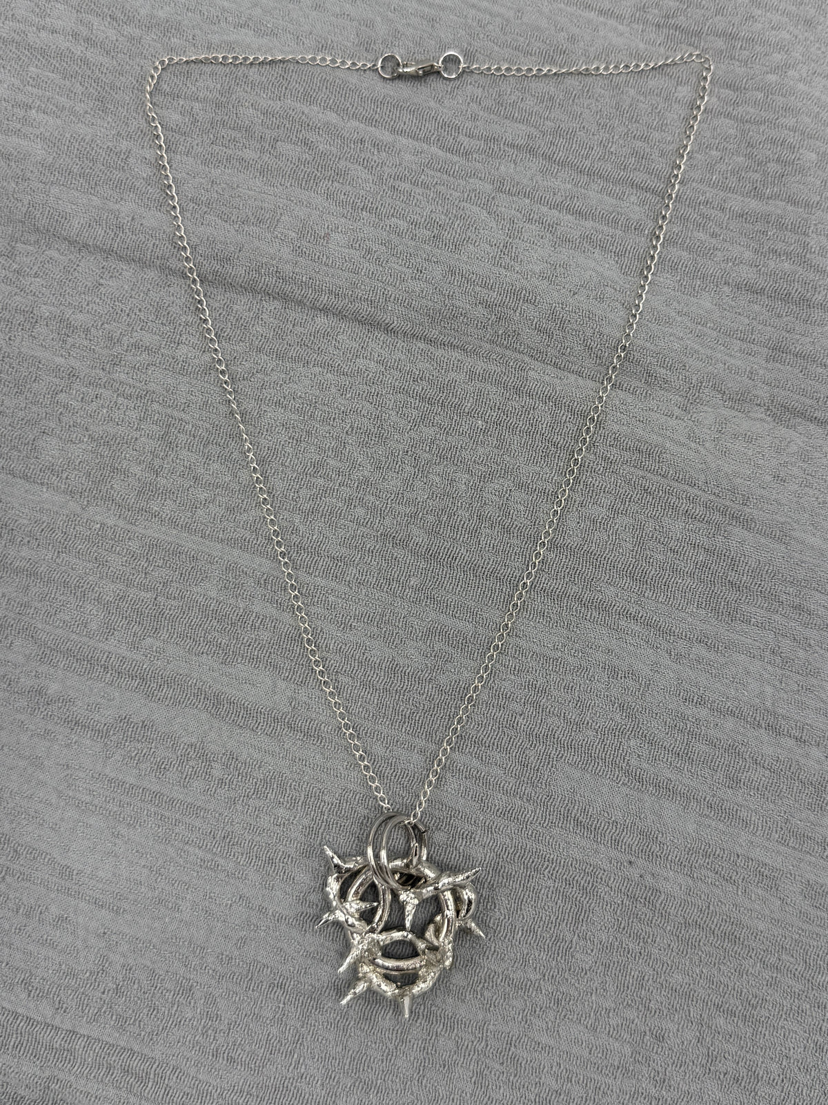 BRIAR HEART NECKLACE