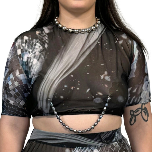 "COUNTDOWN" MESH CROP TOP