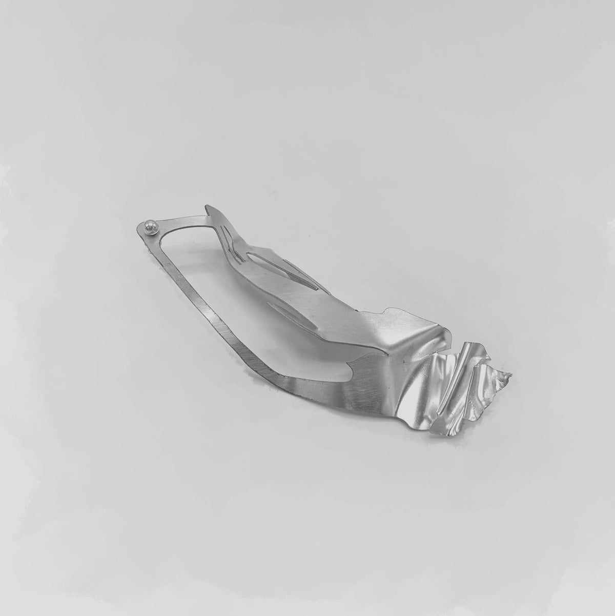 CRASH SINGLE EARRING